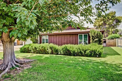 2207 E Des Moines Cir, Mesa, AZ 85213 - photo 3