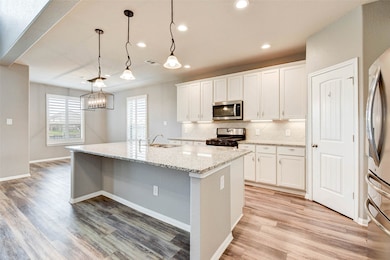 29607 Yaupon Shore Dr, Spring, TX 77386 - photo 2