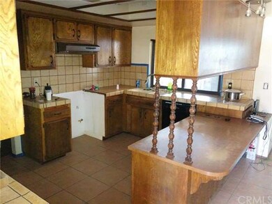 10191 Redwood Ave, Fontana, CA 92335 - photo 2