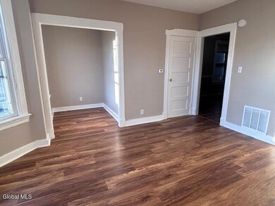 455 Bradford, livingroom2