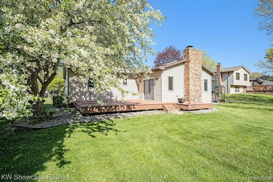 4045 S Elms Rd, Swartz Creek, MI 48473 - photo 3