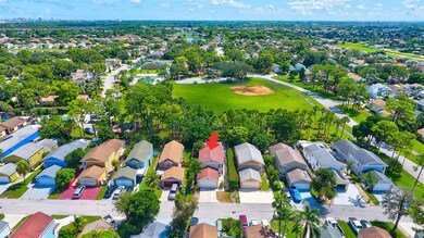 1324 Strawberry Ln, West Palm Beach, FL 33415 - photo 4