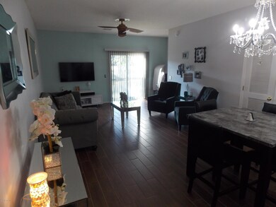 7844 Playpen Ct, Jacksonville, FL 32210 - photo 5