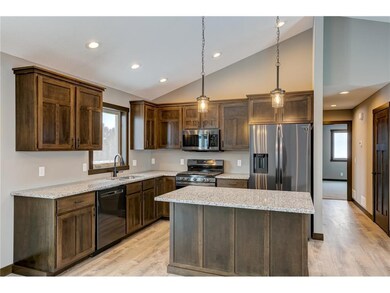 722 165th Street St, Hammond, WI 54015 - photo 2