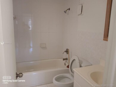 6070 W 18th Ave unit 312, Hialeah, FL 33012 - photo 5