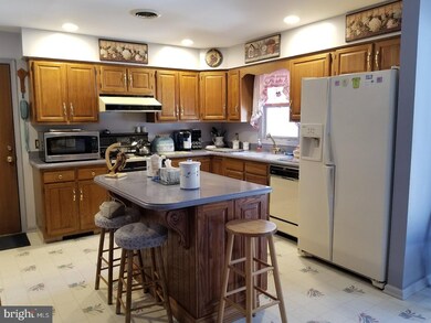 1320 Windsor Edinburg Rd, Princeton Junction, NJ 08550 - photo 4