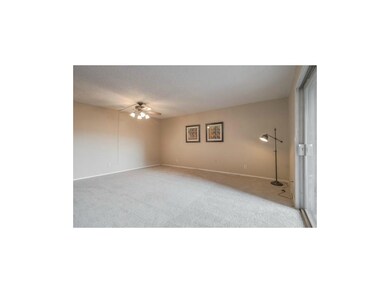 Spacious & light living room.
