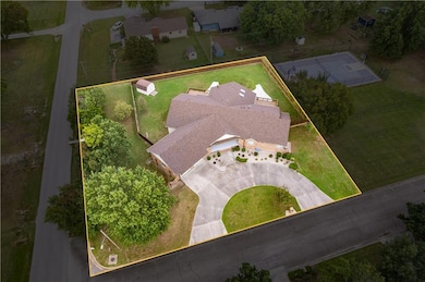 707 Quail Creek Rd, Parsons, KS 67357 - photo 3