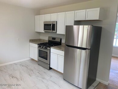 18 Memory Ln, Schenectady, NY 12306 - photo 2