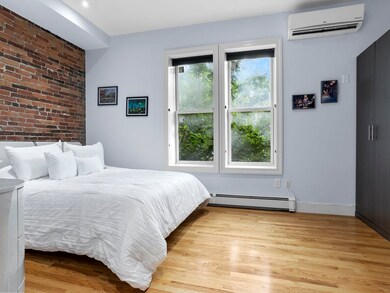 148 Warren Ave unit 1, Boston, MA 02116 - photo 3