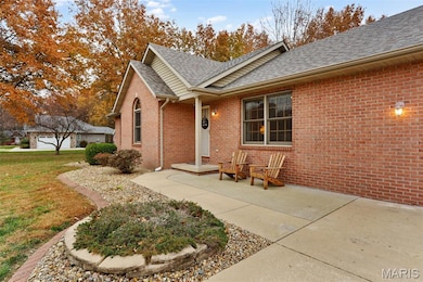 12926 Maple St, Highland, IL 62249 - photo 3