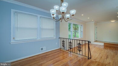 12809 Pine Tree Ln, Fort Washington, MD 20744 - photo 6