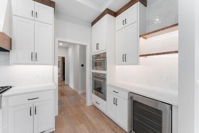 4950 Parkside Cir, Eagan, MN 55123 - photo 6