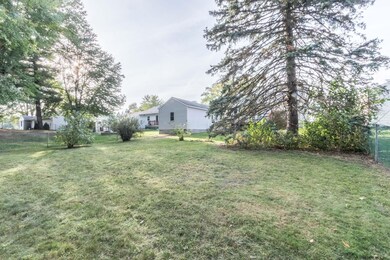 83 Mcnutt Ave, Albany, NY 12205 - photo 7