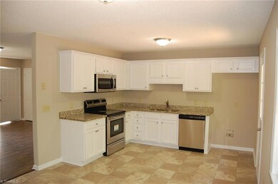 357 Vista Pkwy, Asheboro, NC 27205 - photo 7