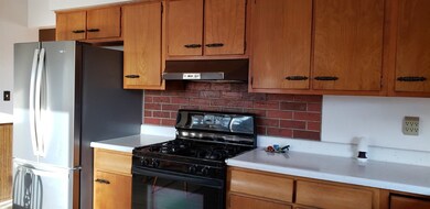 9342 Forrest Dr, Highland, IN 46322 - photo 6