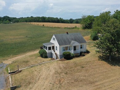 2131 Hermitage Rd, Waynesboro, VA 22980 - photo 2
