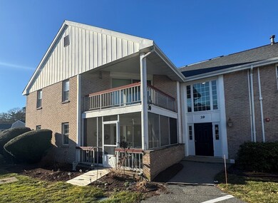 39 Christopher Dr unit G, Stoughton, MA 02072 - photo 2