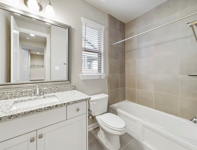 10706 Chinese Violet, Conroe, TX 77385 - photo 7