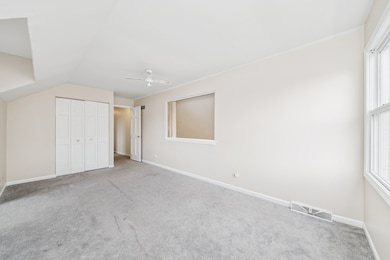 284 Windsor Dr, Bartlett, IL 60103 - photo 5