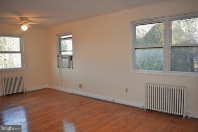 8809 Plymouth St unit 5, Silver Spring, MD 20901 - photo 7