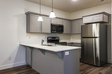 3717 W 1500 N unit N303, Lehi, UT 84043 - photo 7