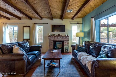 LR fireplace