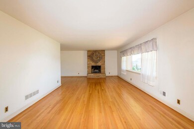 11281 Crestview Dr, Orange, VA 22960 - photo 6