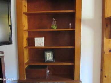 27 Kirk St, Great Barrington, MA 01230 - photo 7