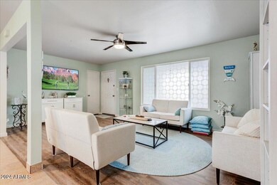03-Living Room