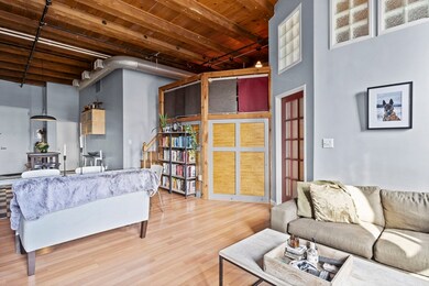 35 Channel Center St unit 208, Boston, MA 02210 - photo 6