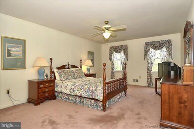 13623 Castle Cliff Way, Silver Spring, MD 20904 - photo 7