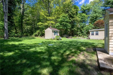 39 Blueberry Ln, North Scituate, RI 02857 - photo 6