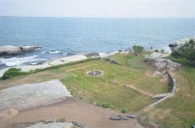 575 Tuckerman Ave unit P, Middletown, RI 02842 - photo 3