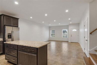DINING/LIVING ROOM