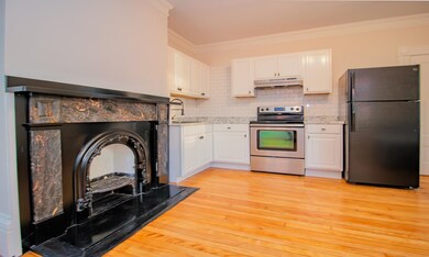 610 State St unit A, Portsmouth, NH 03801 - photo 3