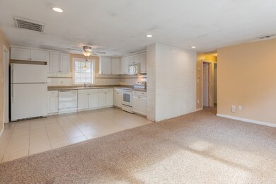 42 Mildred Rd, Brockton, MA 02302 - photo 3