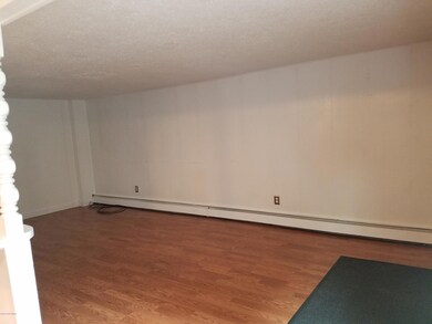 2810 Klamath Dr unit 2, Anchorage, AK 99517 - photo 4