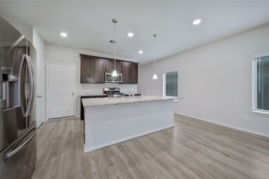 330 Linedale Ave, Magnolia, TX 77354 - photo 7