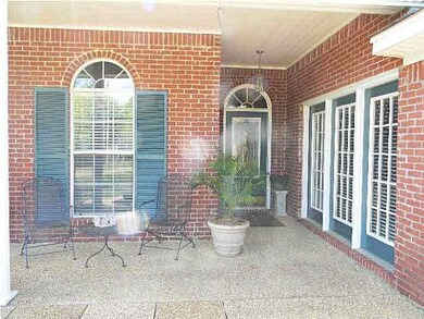 943 Eagles Nest Dr, Byram, MS 39272 - photo 3