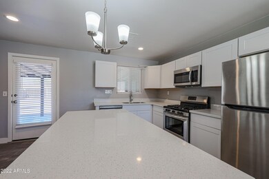 1922 N 25th St, Phoenix, AZ 85008 - photo 4