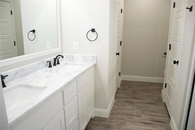 108 Clover Cir, Weatherford, TX 76086 - photo 5