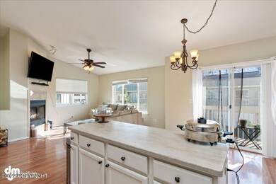 12-Kitchen_MAX5760