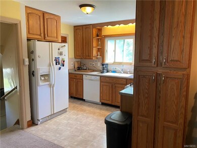 7223 Nash Rd, North Tonawanda, NY 14120 - photo 6