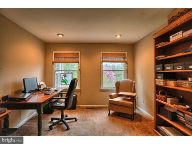 119 Constitution Ave, Reading, PA 19606 - photo 7