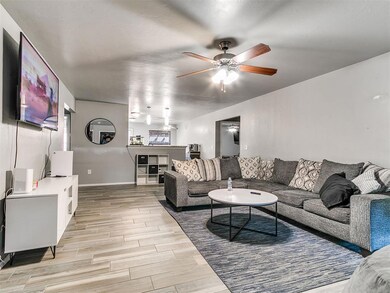 608 E Juniper Ln, Mustang, OK 73064 - photo 4