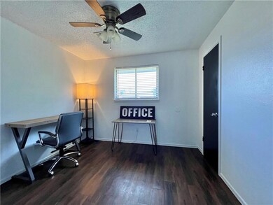 Bedroom or Office