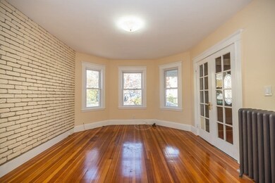594 South St unit 1, Roslindale, MA 02131 - photo 4