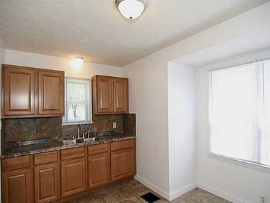 4718 Nowland Ave, Indianapolis, IN 46201 - photo 4