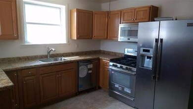 2039 Davis Ave, Whiting, IN 46394 - photo 4